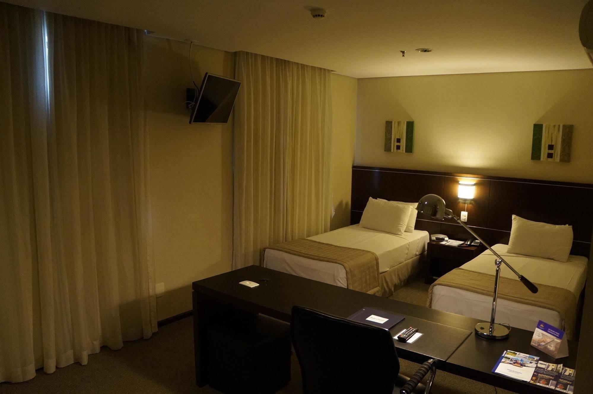 Travel Inn Osasco Bagian luar foto