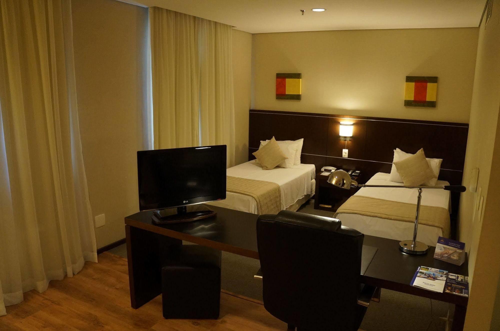 Travel Inn Osasco Bagian luar foto
